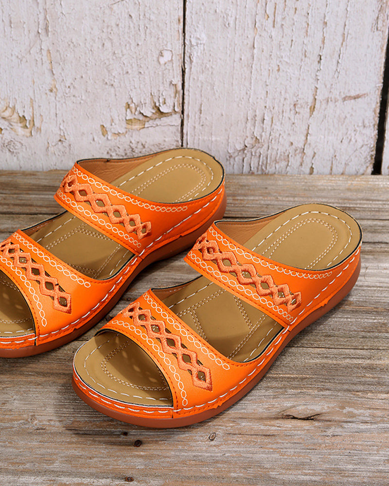 Sandals in Faux Leather — Flatform Boho Slip-On with Embroidered Strap Detail