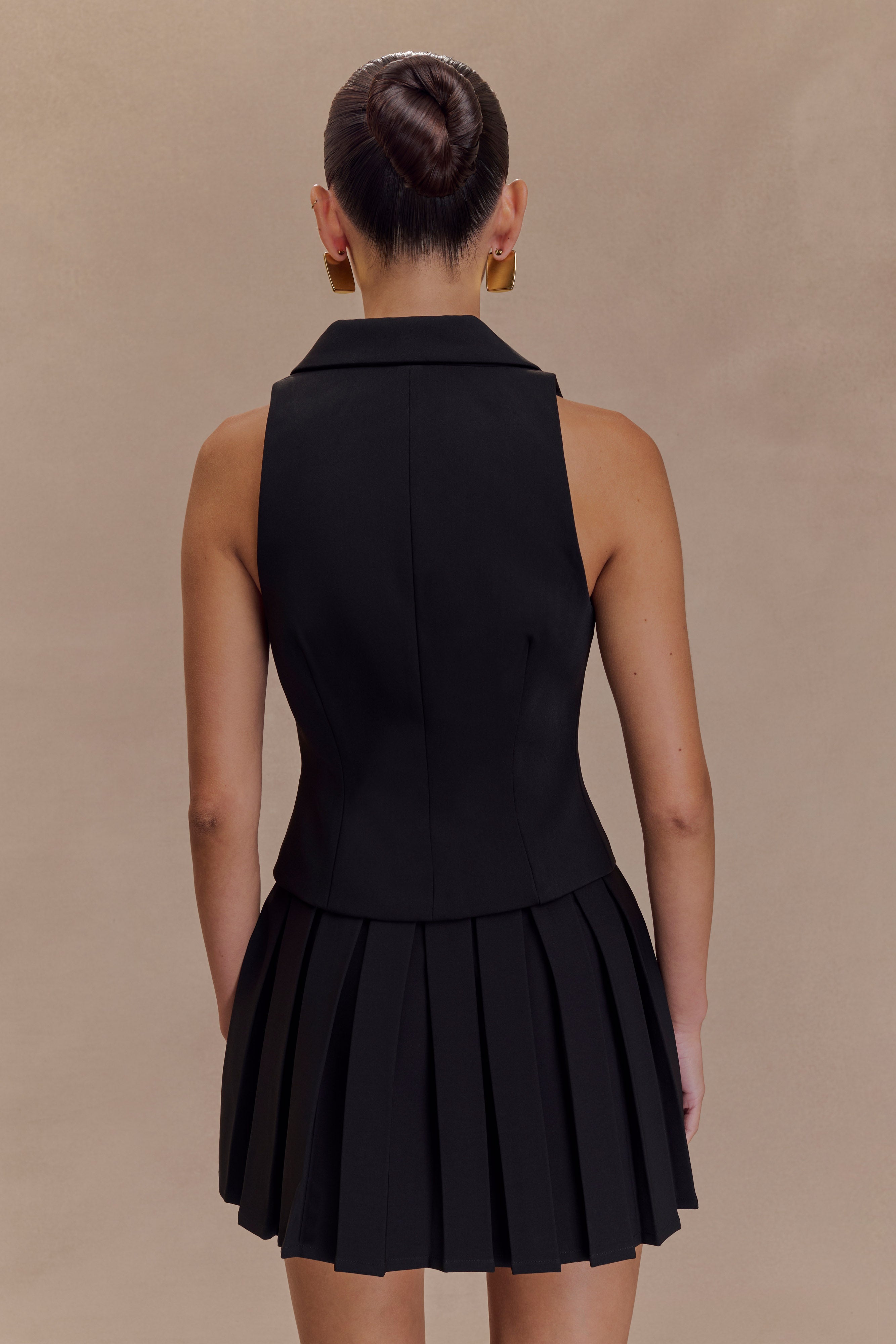 Skirt in Crepe — Pleated Mini with Belt Loops and Tailored Structured Fit