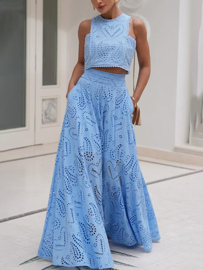Skirt in Cotton — High Waist Eyelet Lace Maxi in Full A-Line for Boho Summer Style