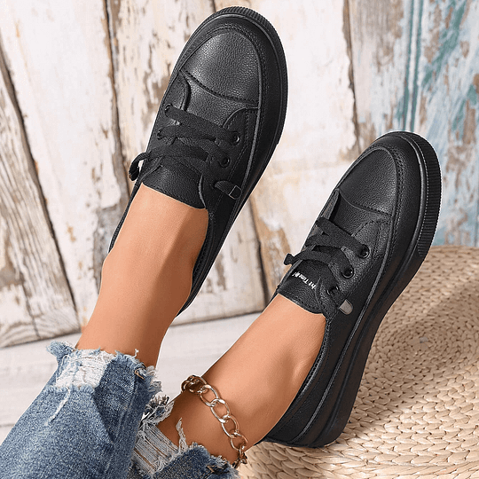 Sneakers with Chunky Platform Sole in Faux Leather — Lace Up Everyday Style for Women
