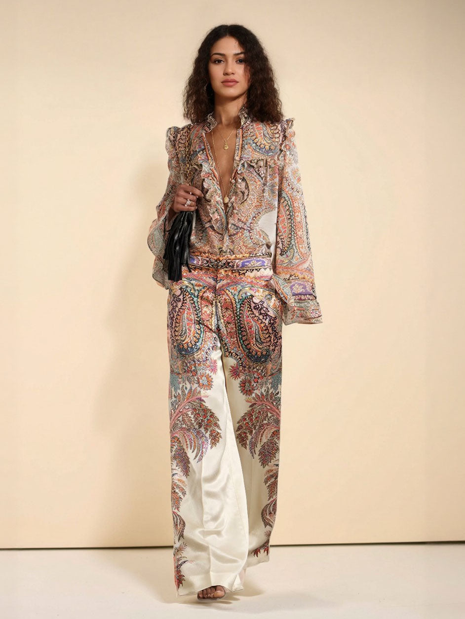 Blouse in Chiffon — Paisley Print with Ruffle V-Neck and Long Bell Sleeves for Boho Style