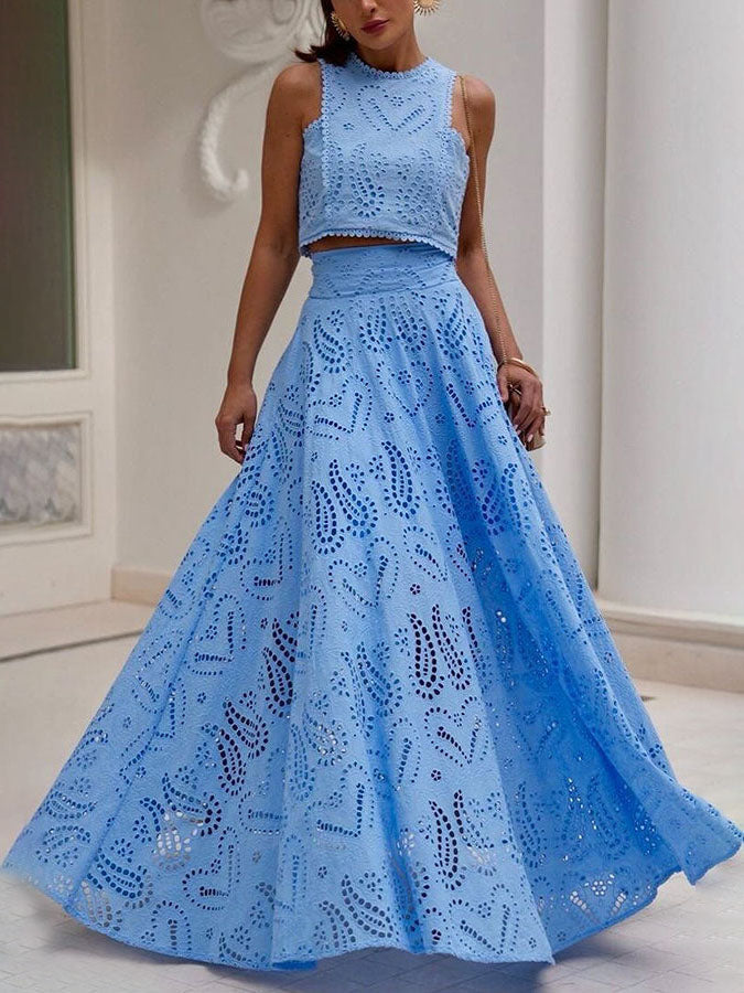 Skirt in Cotton — High Waist Eyelet Lace Maxi in Full A-Line for Boho Summer Style
