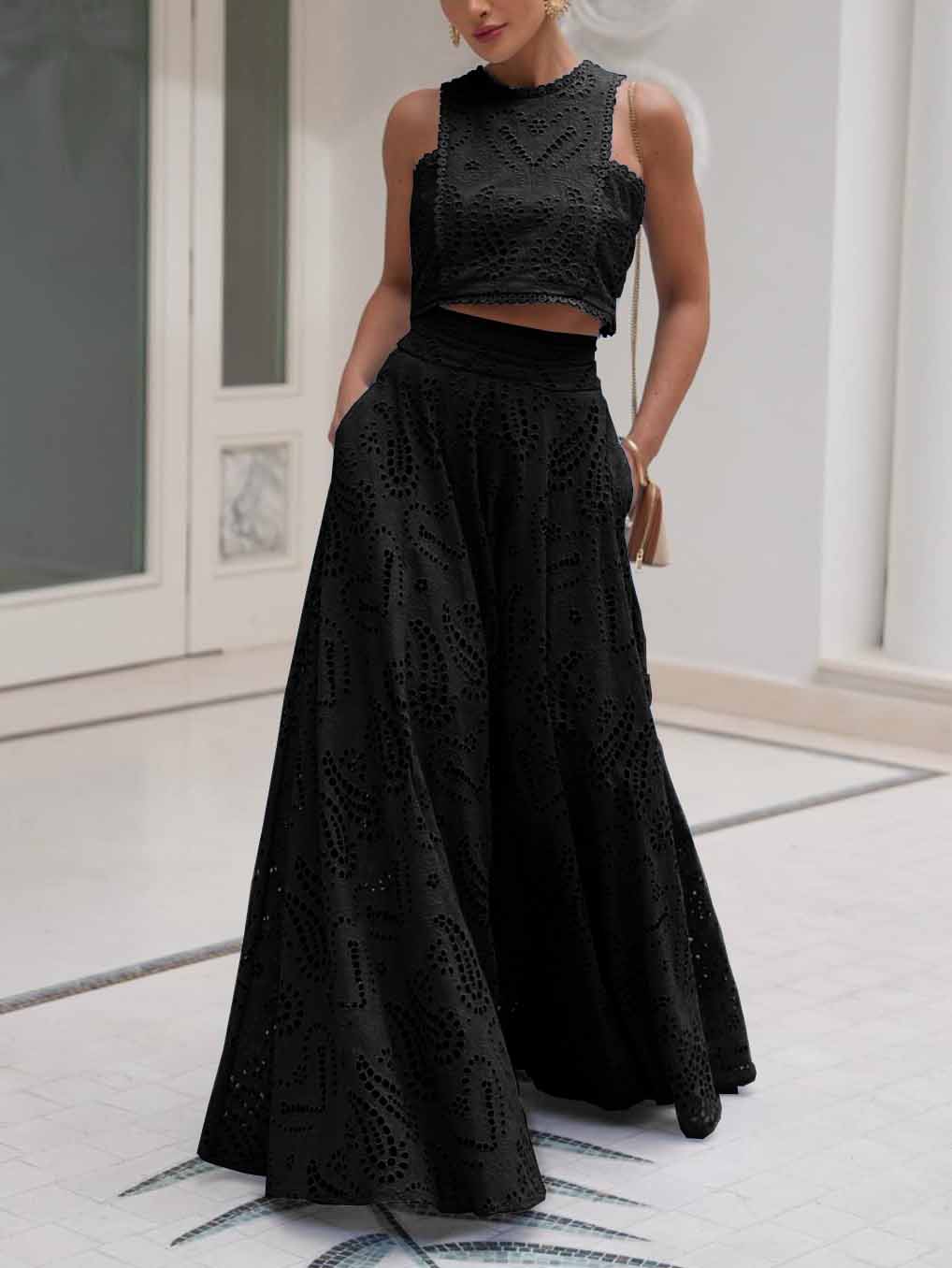 Skirt in Cotton — High Waist Eyelet Lace Maxi in Full A-Line for Boho Summer Style