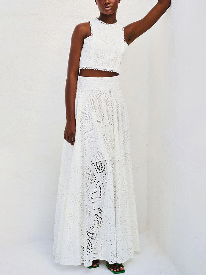 Skirt in Cotton — High Waist Eyelet Lace Maxi in Full A-Line for Boho Summer Style