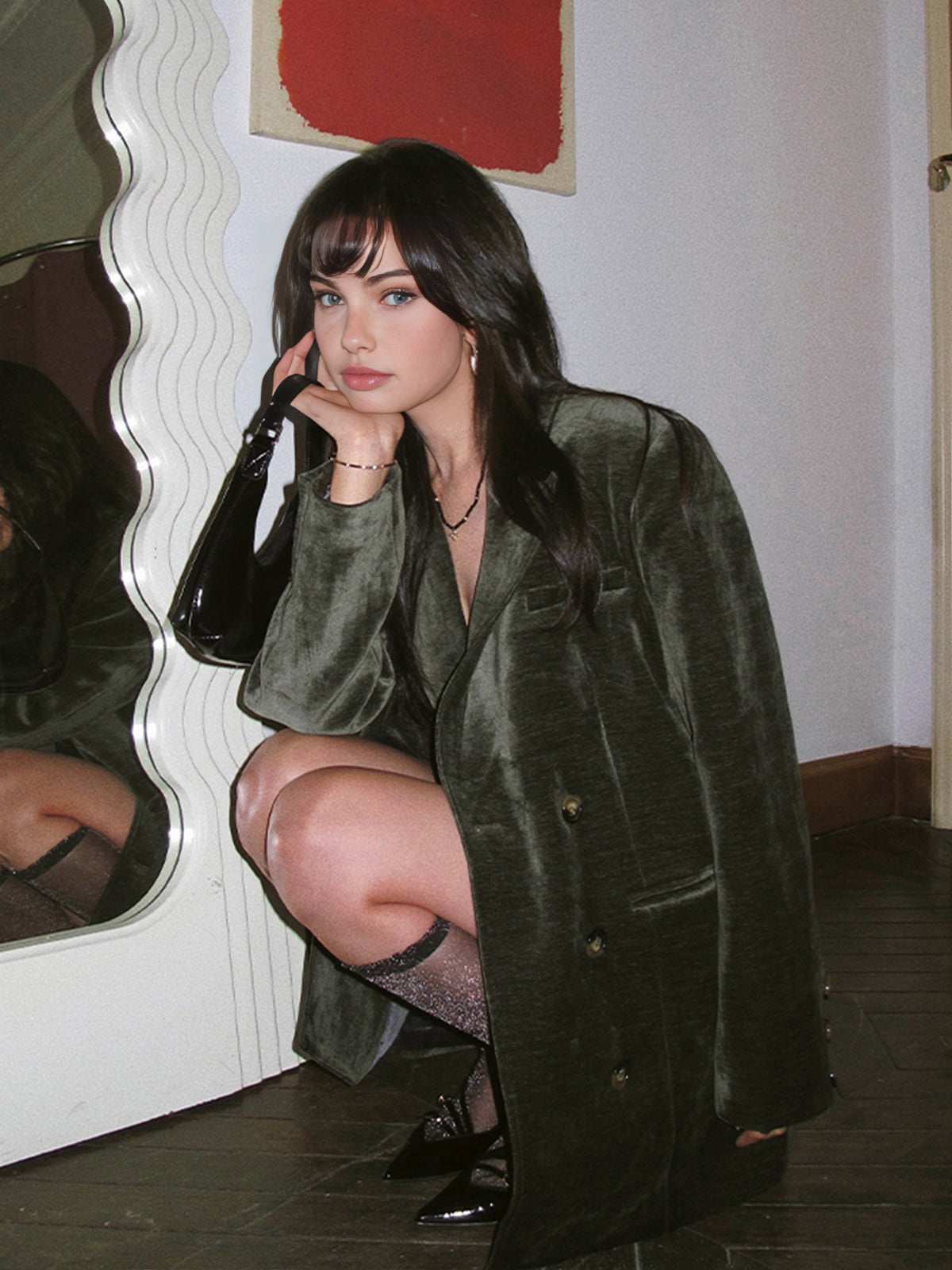 Blazer in Velvet — Double-Breasted Oversized Fit with Gold Buttons for Women